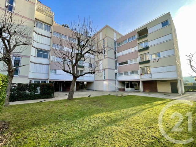 Appartement F4 à vendre - 4 pièces - 85.73 m2 - EVRY - 91 - ILE-DE-FRANCE - Century 21 Eureka